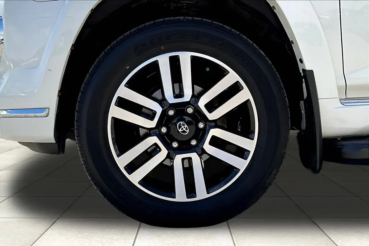 Toyota 4-Runner photo Toyota 4-Runner