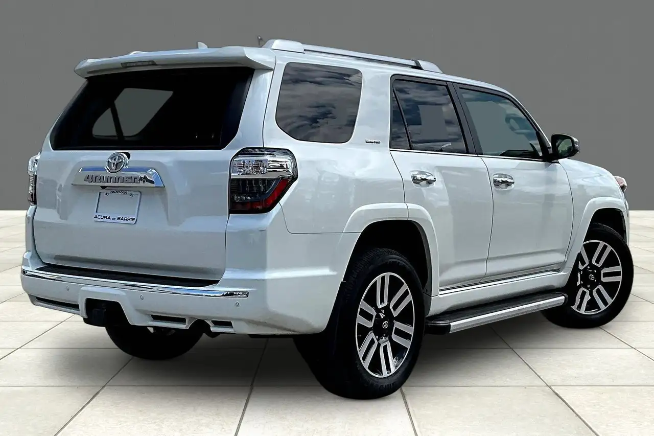 Toyota 4-Runner photo Toyota 4-Runner