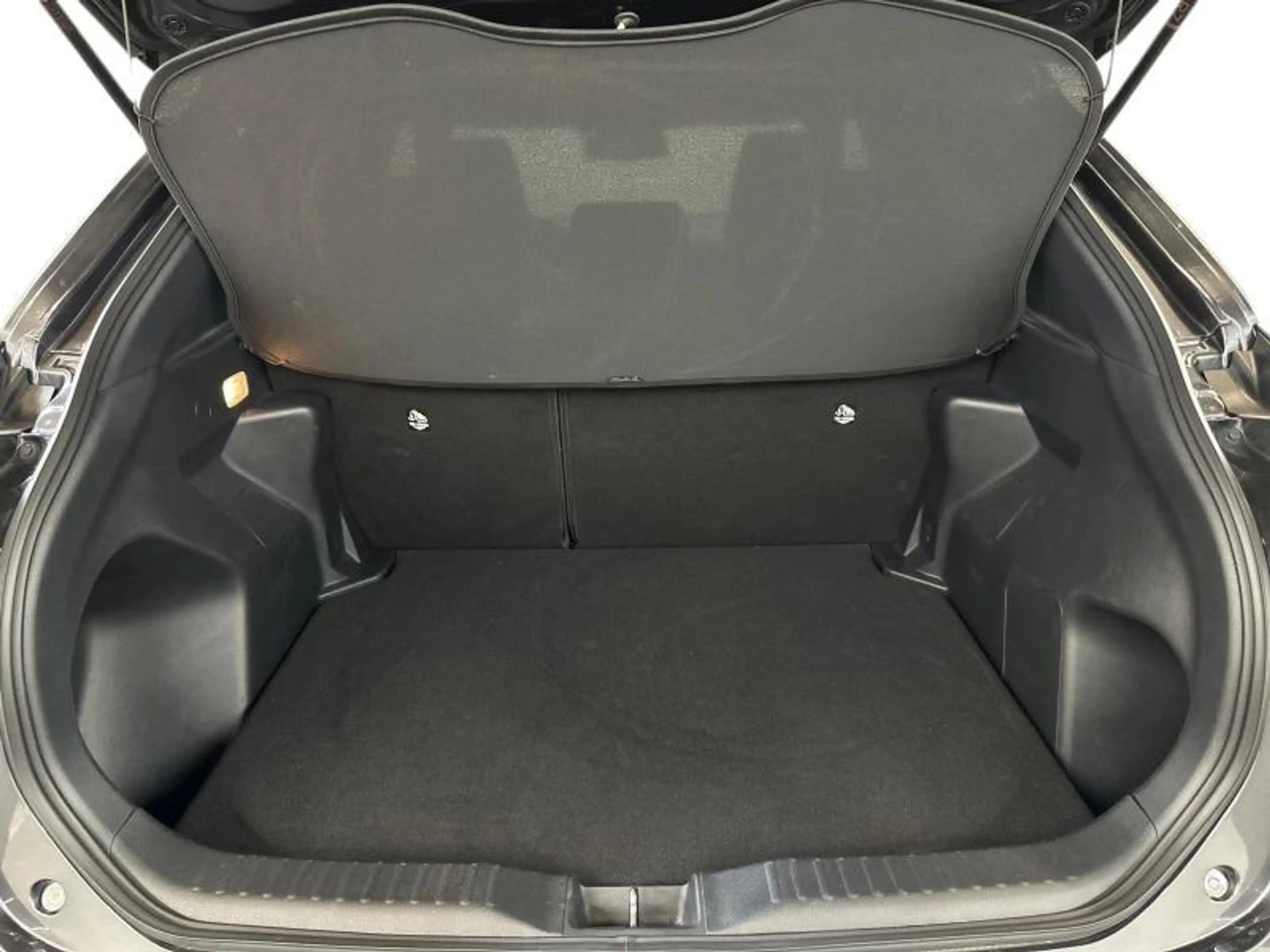 Toyota Yaris Cross 116hp HEV Executive | winter pack — photo 9