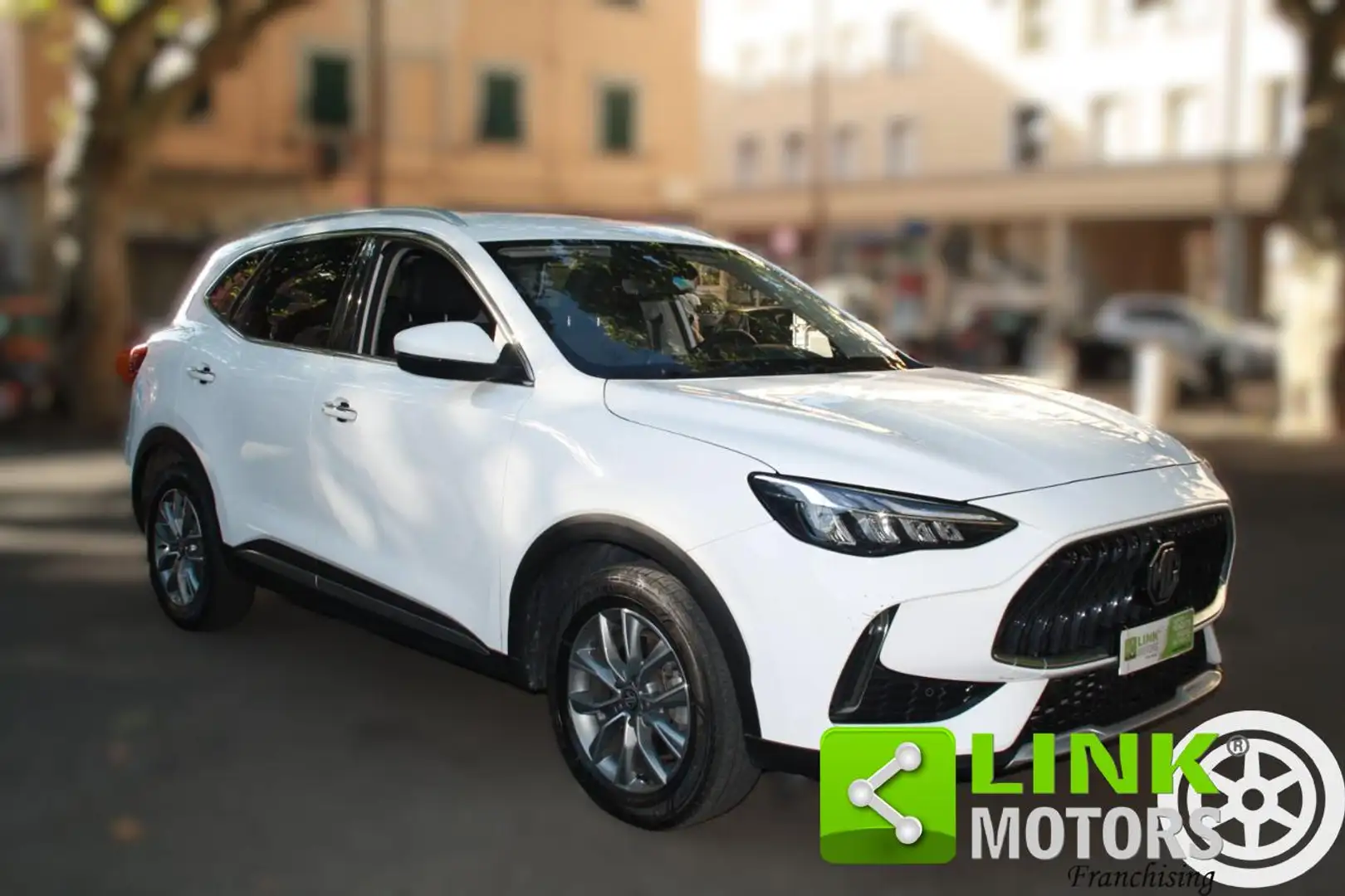 MG HS 1.5T-GDI Luxury Wit - 1