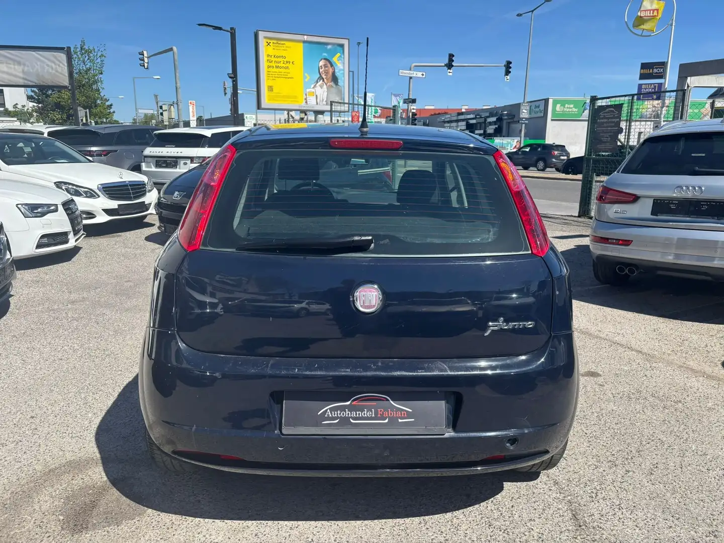 Fiat Grande Punto 1,2 Basis Kleinwagen 69PS mit Klima Blau - 2