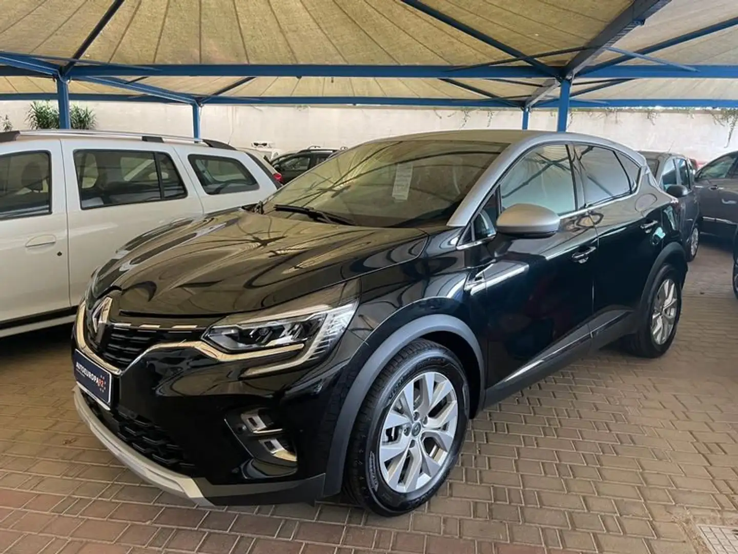 Renault Captur Plug-in Hybrid E-Tech 160 CV Intens Nero - 1