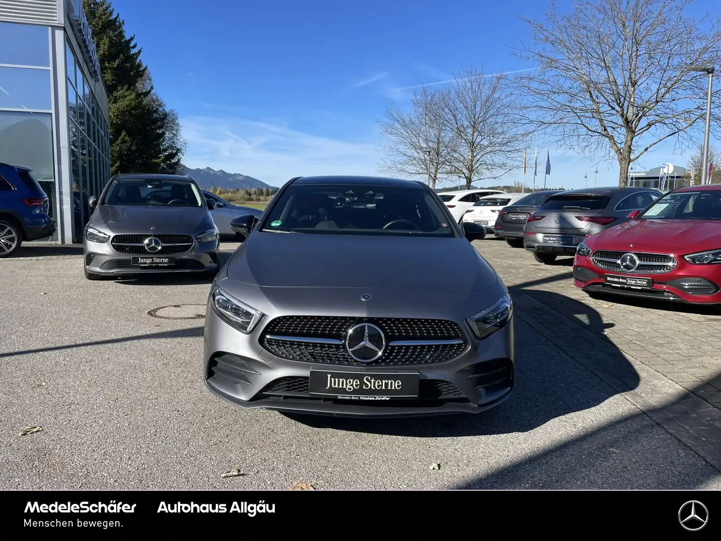 Mercedes-Benz A 250 A 250 e Limo AMG Night Dis Pano AdSound 360 MLed Grau - 2