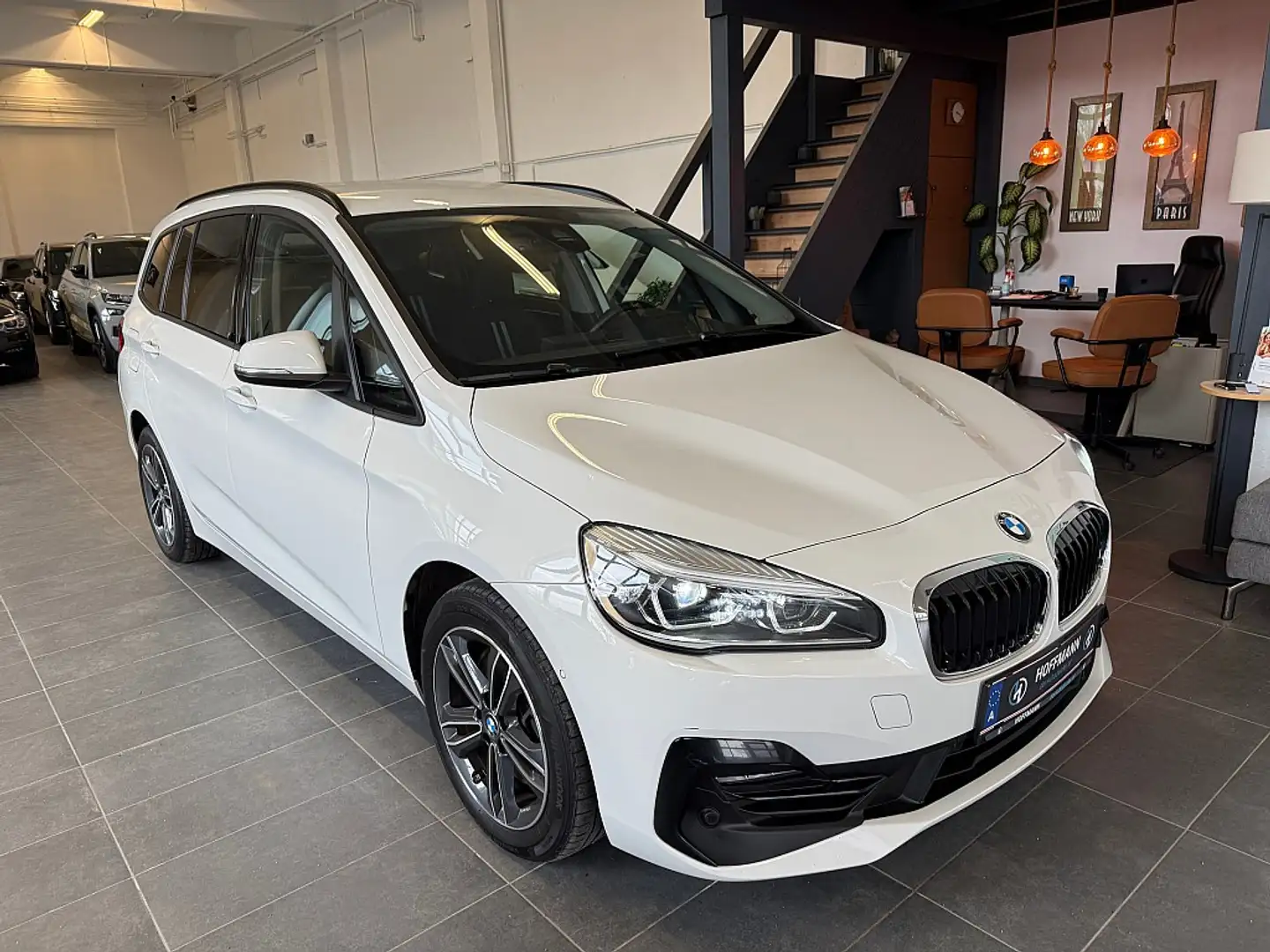 BMW 218 d Gran Tourer Sport Line Aut. Driving Assist Pl... Schwarz - 1