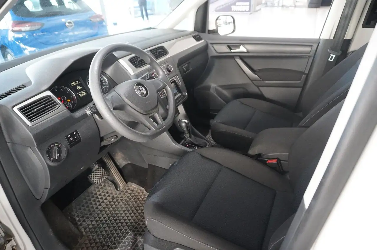 Volkswagen Caddy — photo 20 sur 39