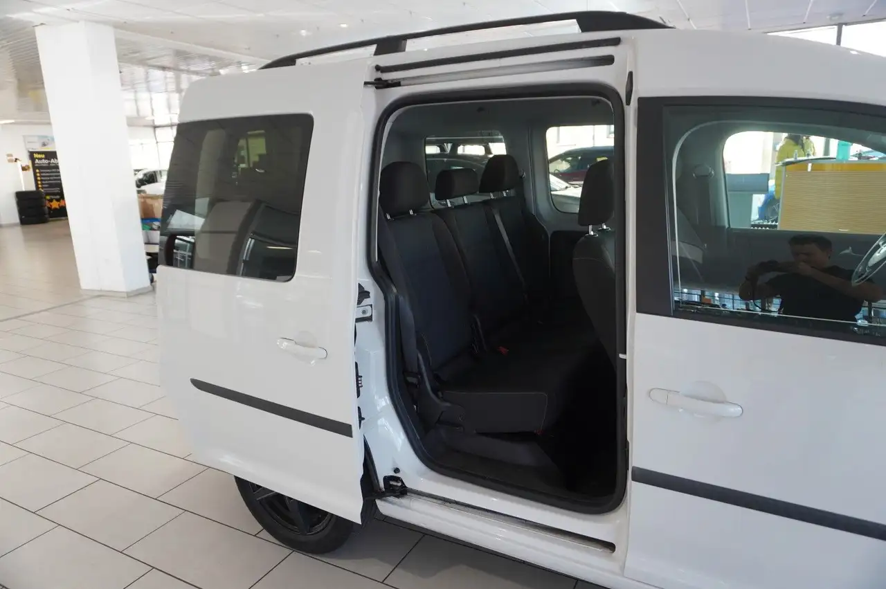 Volkswagen Caddy — photo 10 sur 39
