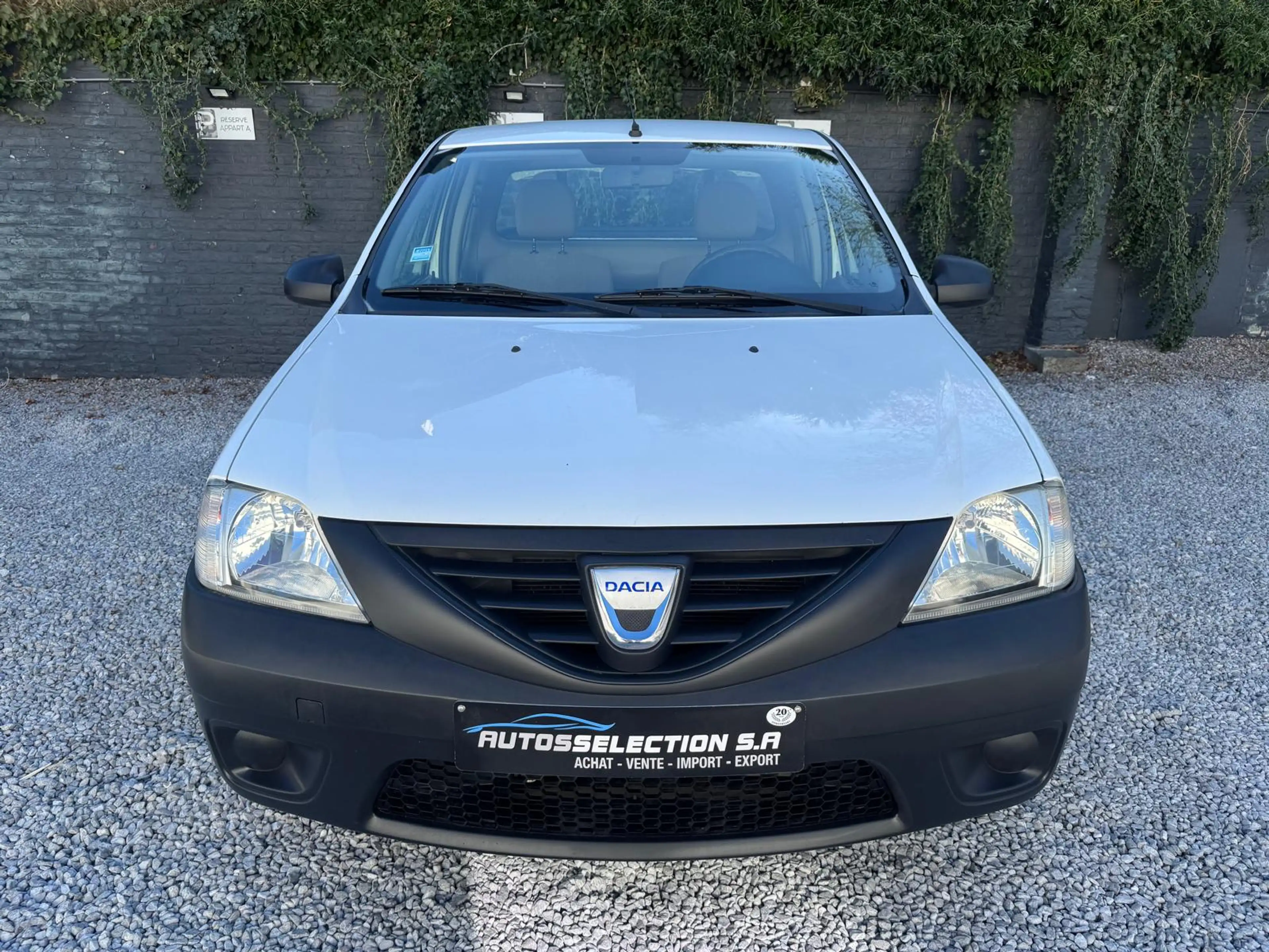 Dacia Logan 1.6i Ambiance*PICKUP*PRETE A IMMATRICULER*PARFAIT ETAT — photo 2