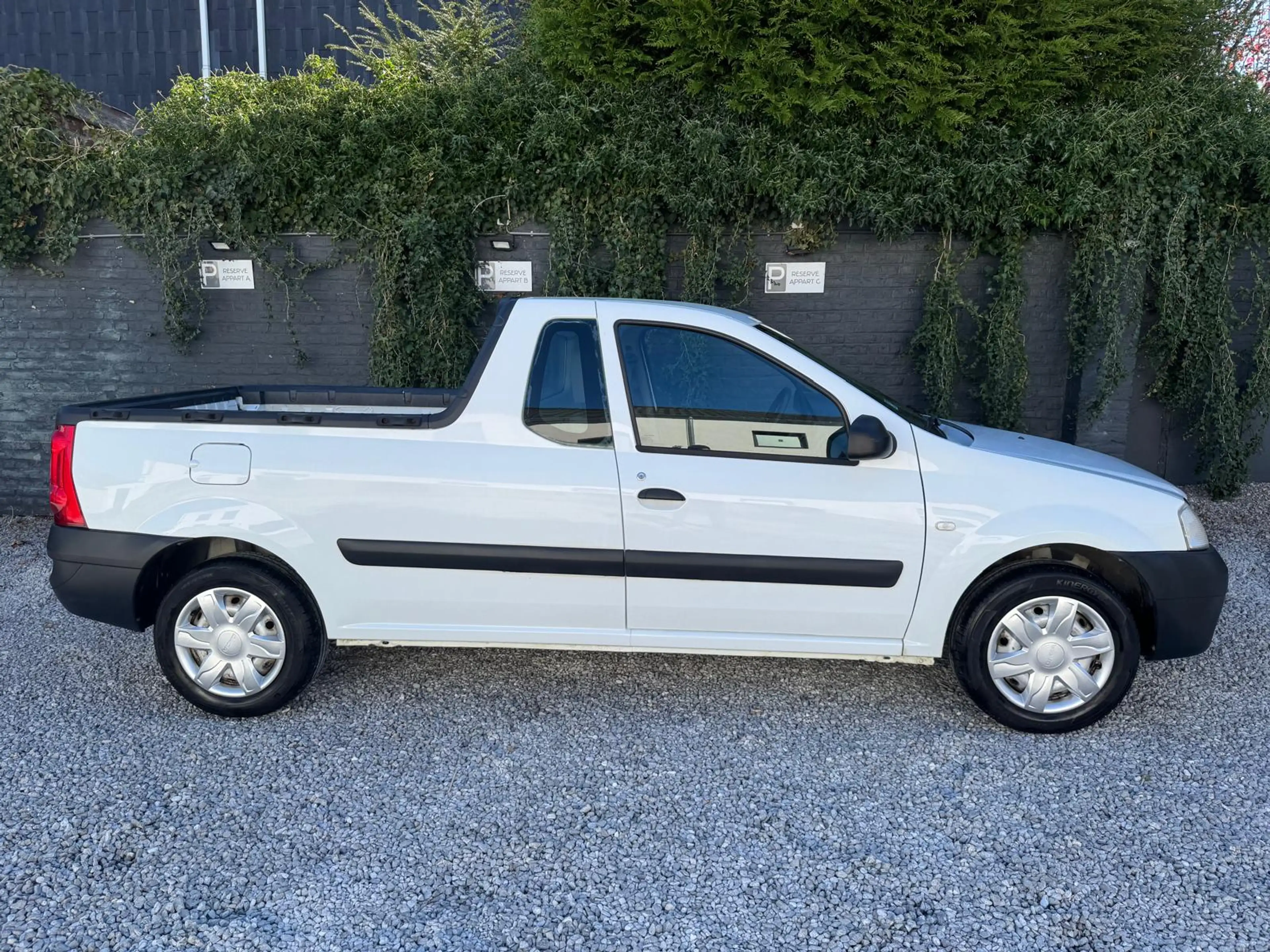 Dacia Logan 1.6i Ambiance*PICKUP*PRETE A IMMATRICULER*PARFAIT ETAT — photo 5