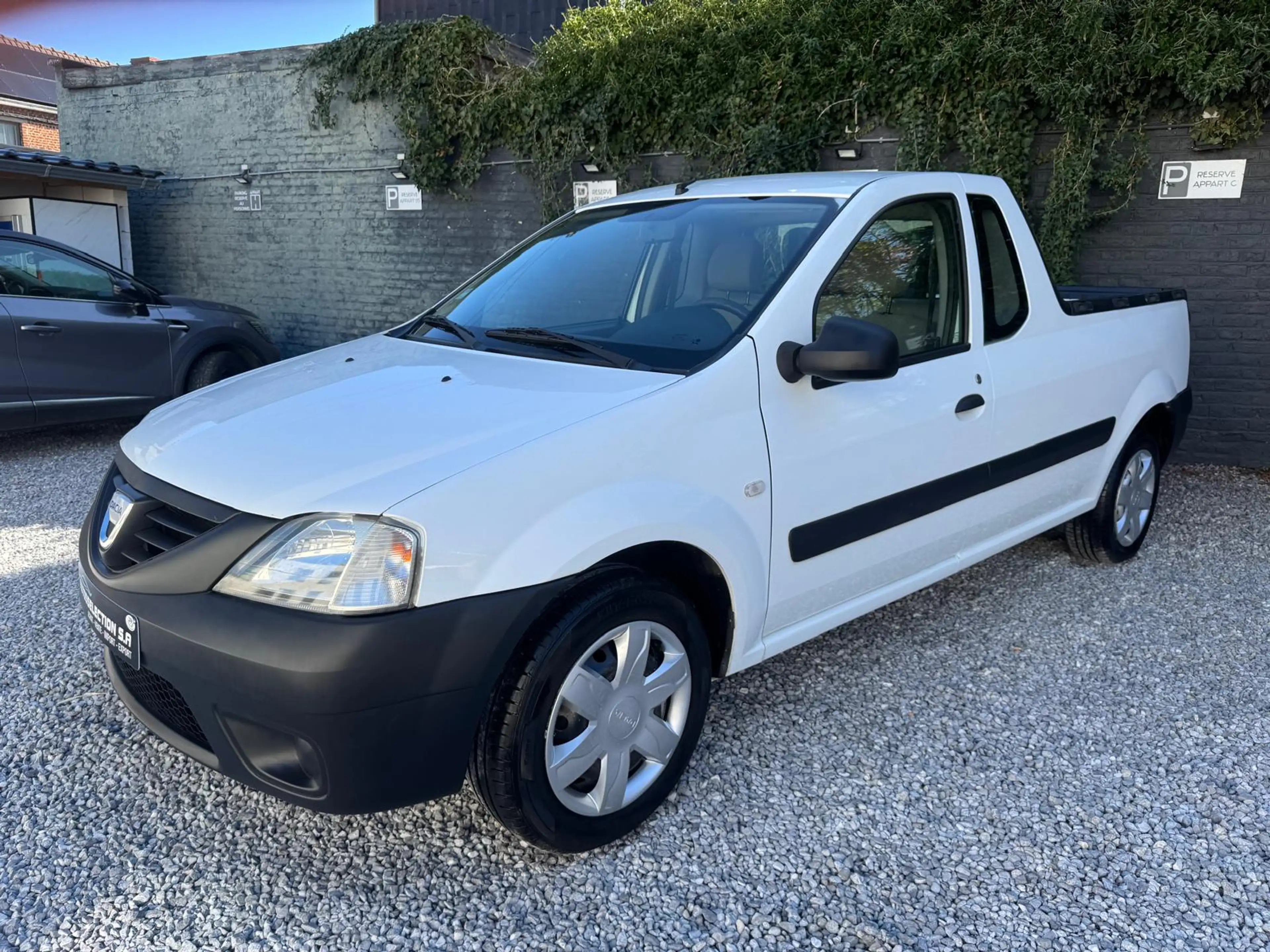 Dacia Logan 1.6i Ambiance*PICKUP*PRETE A IMMATRICULER*PARFAIT ETAT