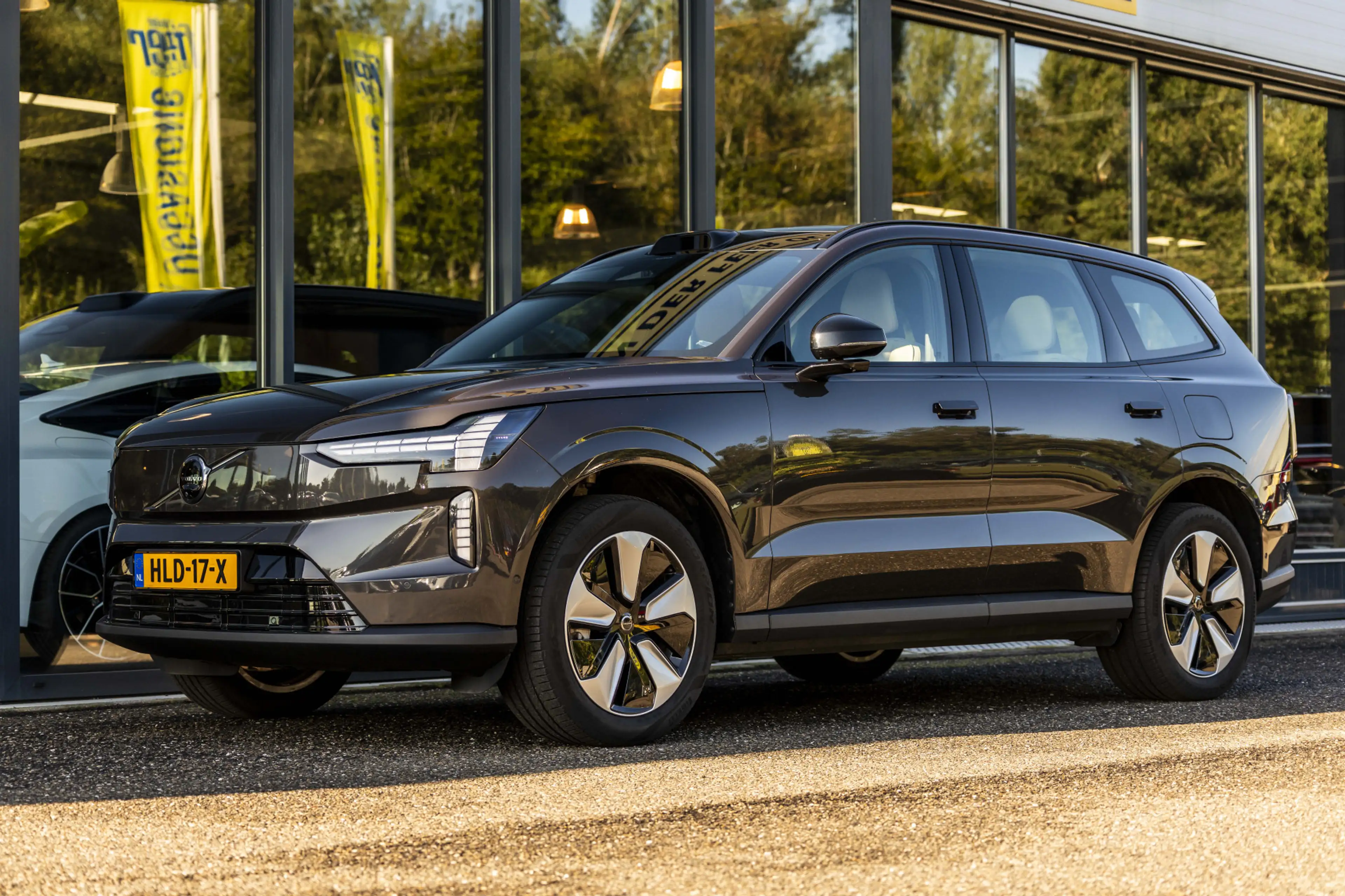 Volvo EX90 Single Motor Core 7p. 104 kWh WORDT VERWACHT!! — photo 15
