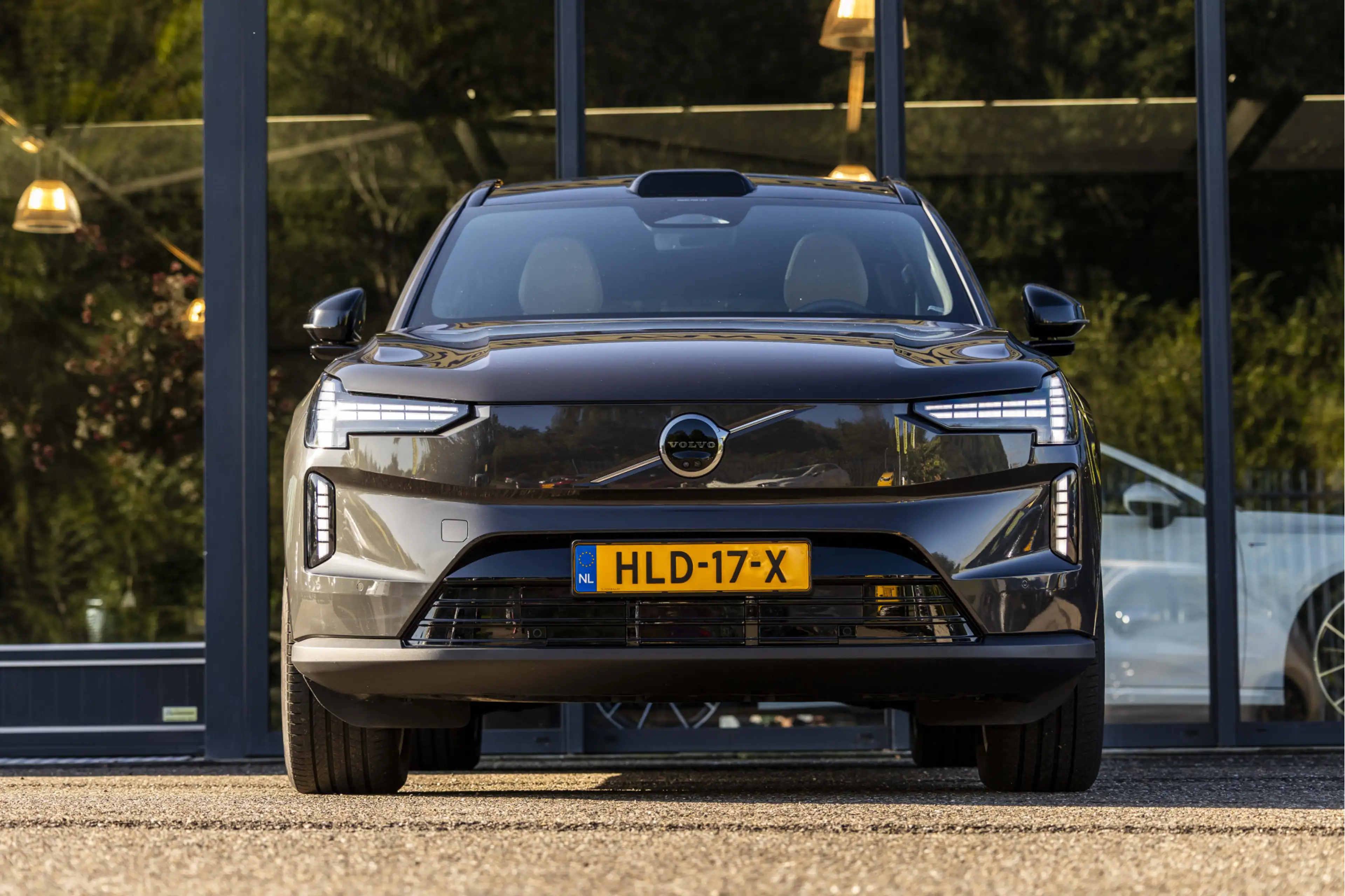 Volvo EX90 Single Motor Core 7p. 104 kWh WORDT VERWACHT!! — photo 3