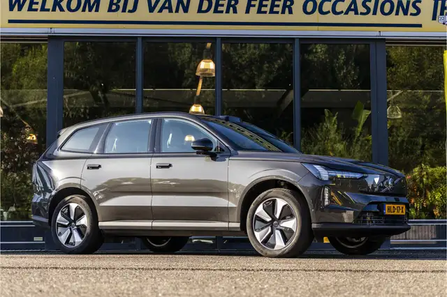 Volvo EX90 Single Motor Core 7p. 104 kWh