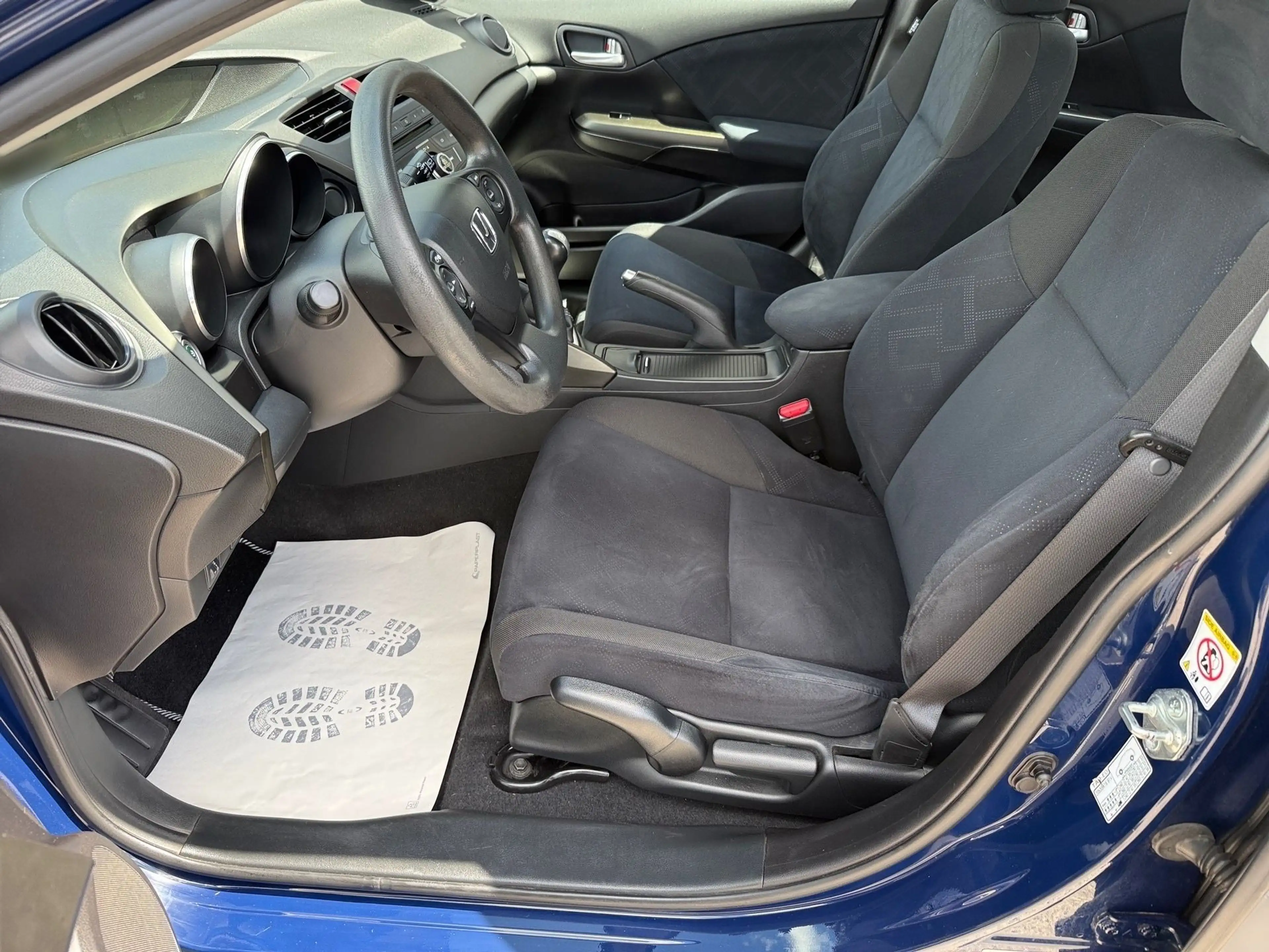 Honda Civic Comfort 1,6 i-DTEC — photo 5
