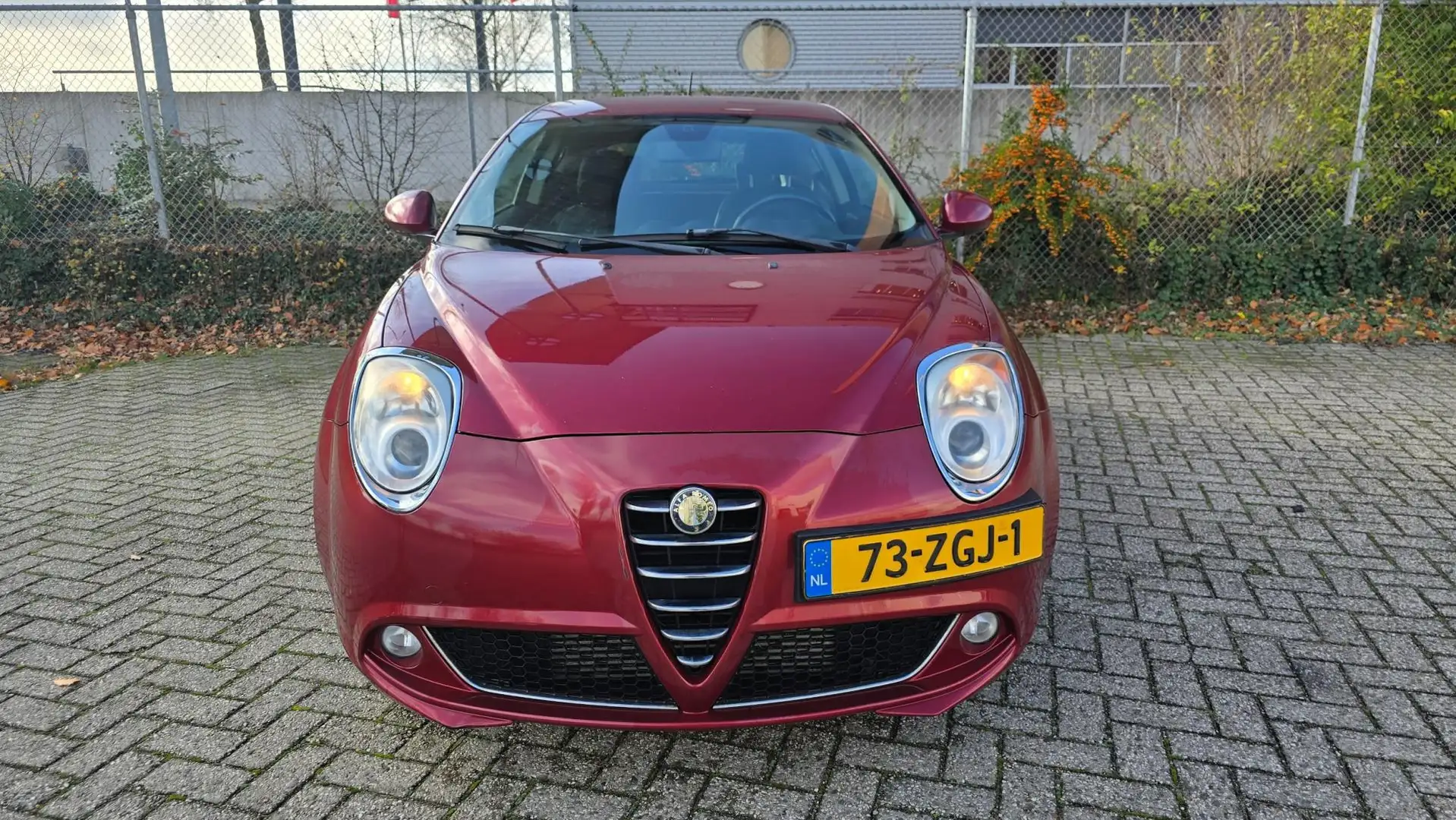 Alfa Romeo MiTo 0.9 TwinAir Distinctive Red - 2