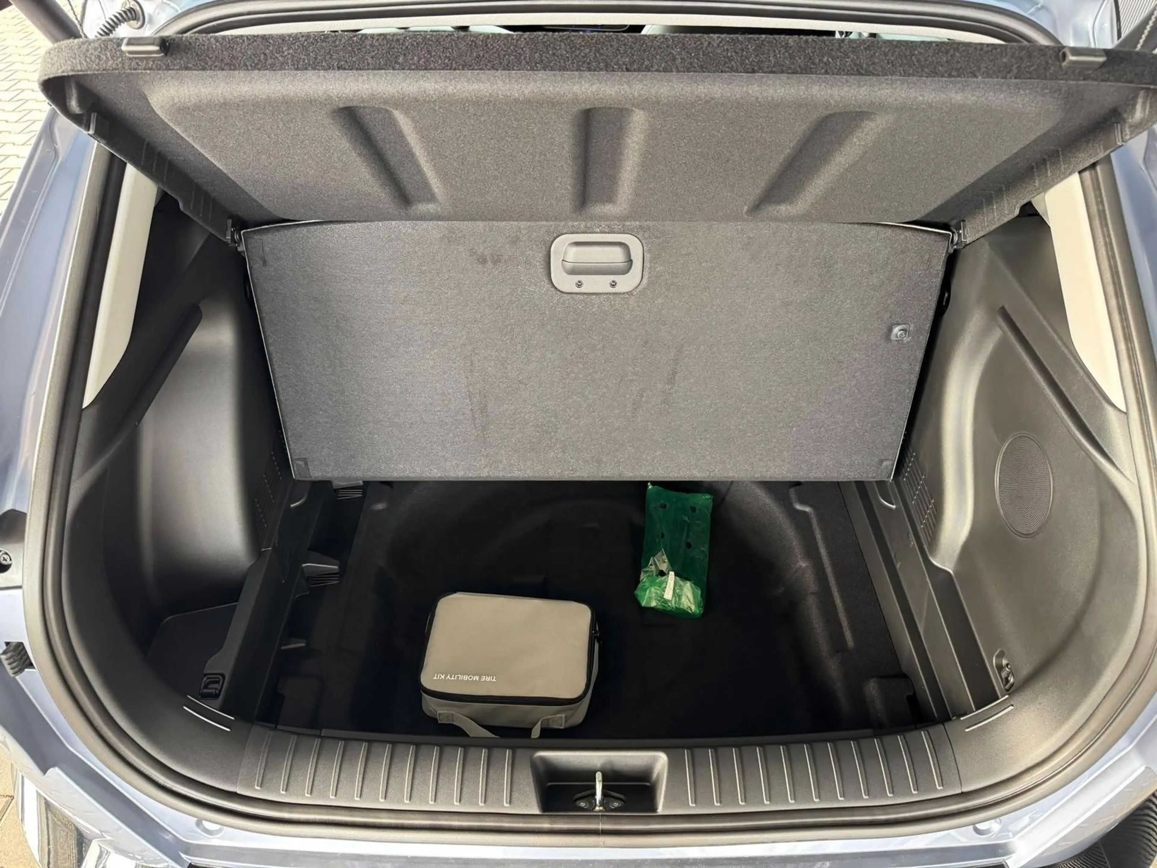 Hyundai KONA Elektro Prestige Line 64,8 kWh / Head-up Bose-S... — photo 9