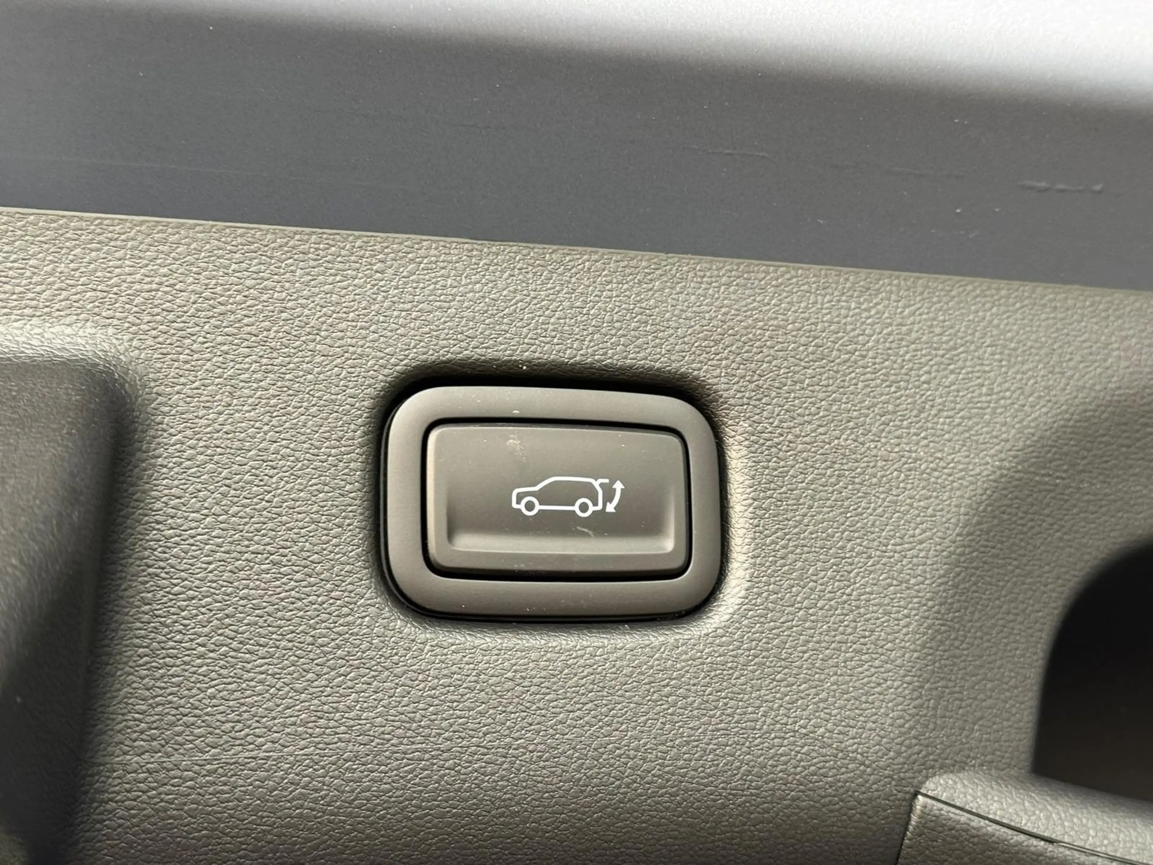 Hyundai KONA Elektro Prestige Line 64,8 kWh / Head-up Bose-S... — photo 10