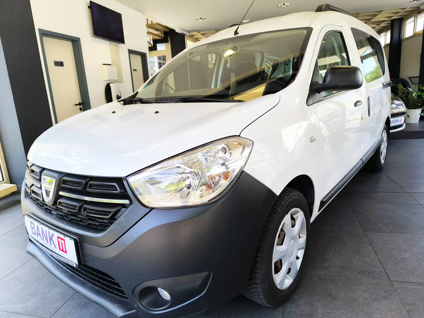 Dacia Dokker Ambiance.- Klimaanlage.- LPG-Gas.-abnehmbare AHK Weiß - 1