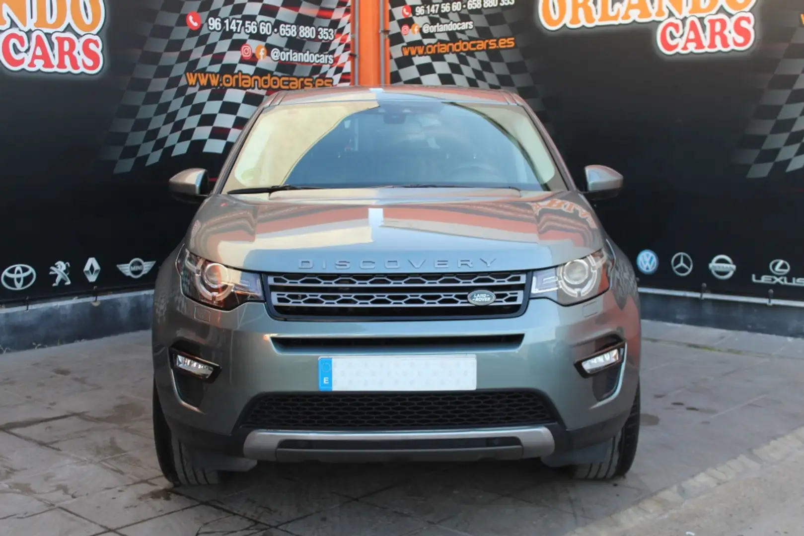 Land Rover Discovery Sport 2.0TD4 HSE Luxury 4x4 Aut. 180 Gris - 2