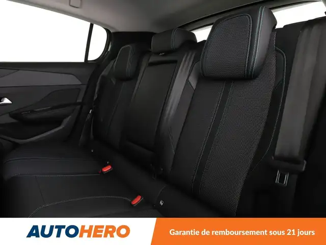 Peugeot 308 view 14