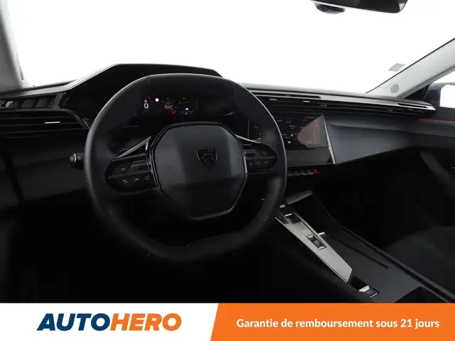 Peugeot 308 view 11