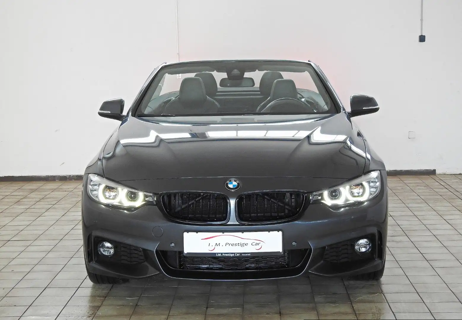 BMW 430 i xDrive Cabrio M Sport Aut./HUD/Navi/LED Grau - 2