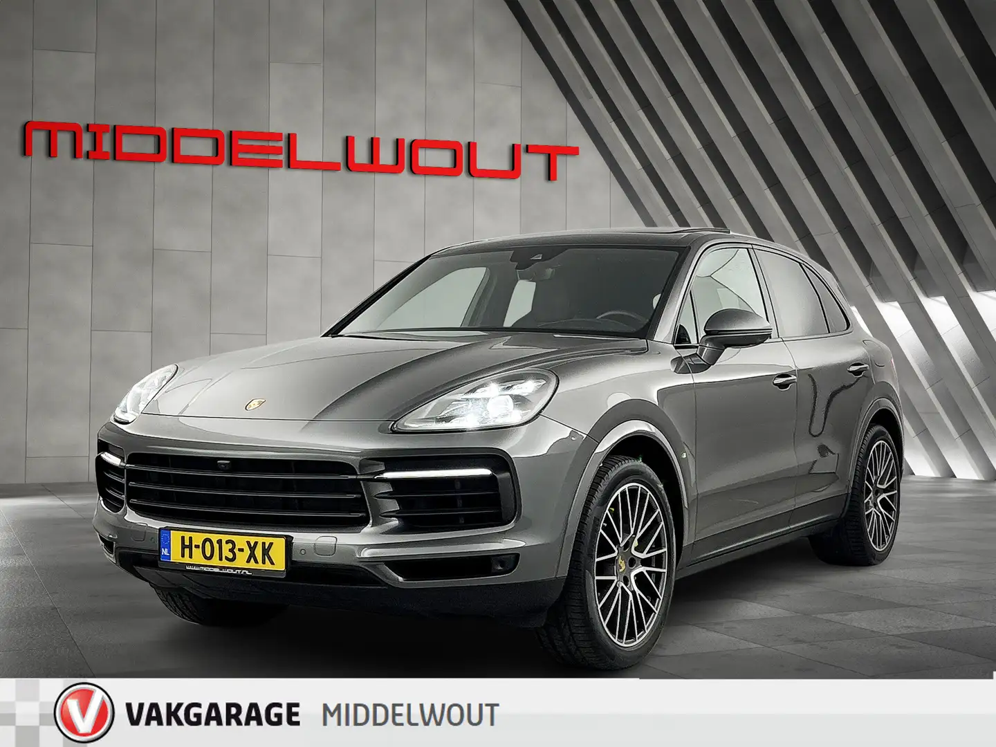 Porsche Cayenne 3.0 E-Hybrid/Pano/Head-Up/Trekh/GTS Stoelen/Luchtv Grijs - 1