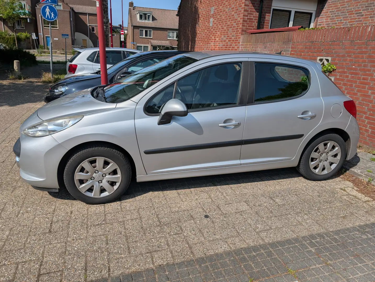 Peugeot 207 207 1.6 VTi Sublime Срібний - 1