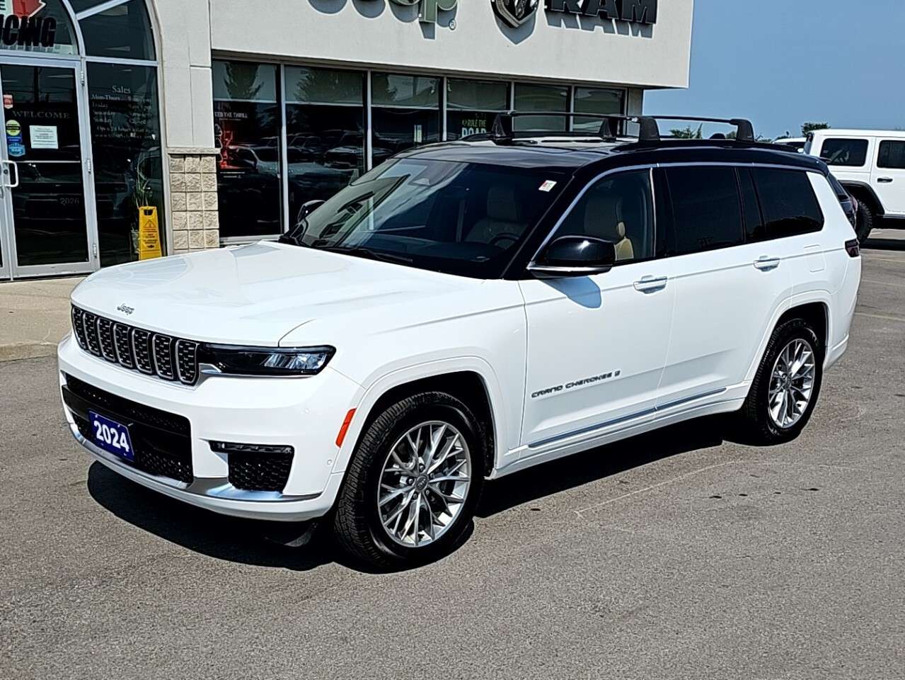 2024 Jeep Grand Cherokee Summit 4x4