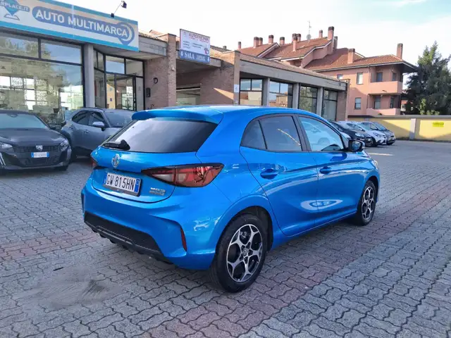 MG MG3 view 5