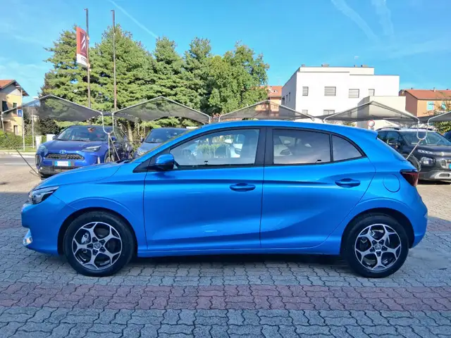 MG MG3 view 2