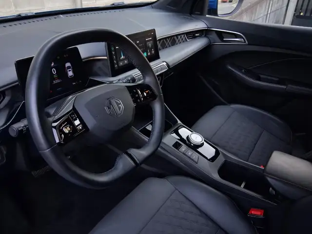 MG MG3 view 9