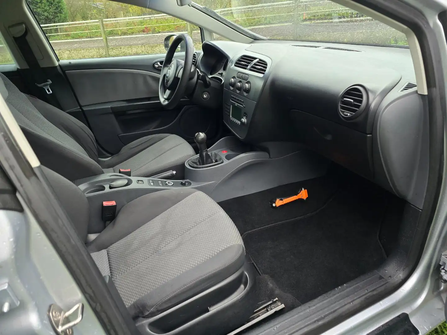 SEAT Leon 1.6 Sport | Nieuwe Distributieriem | Nieuwe APK | Grau - 2