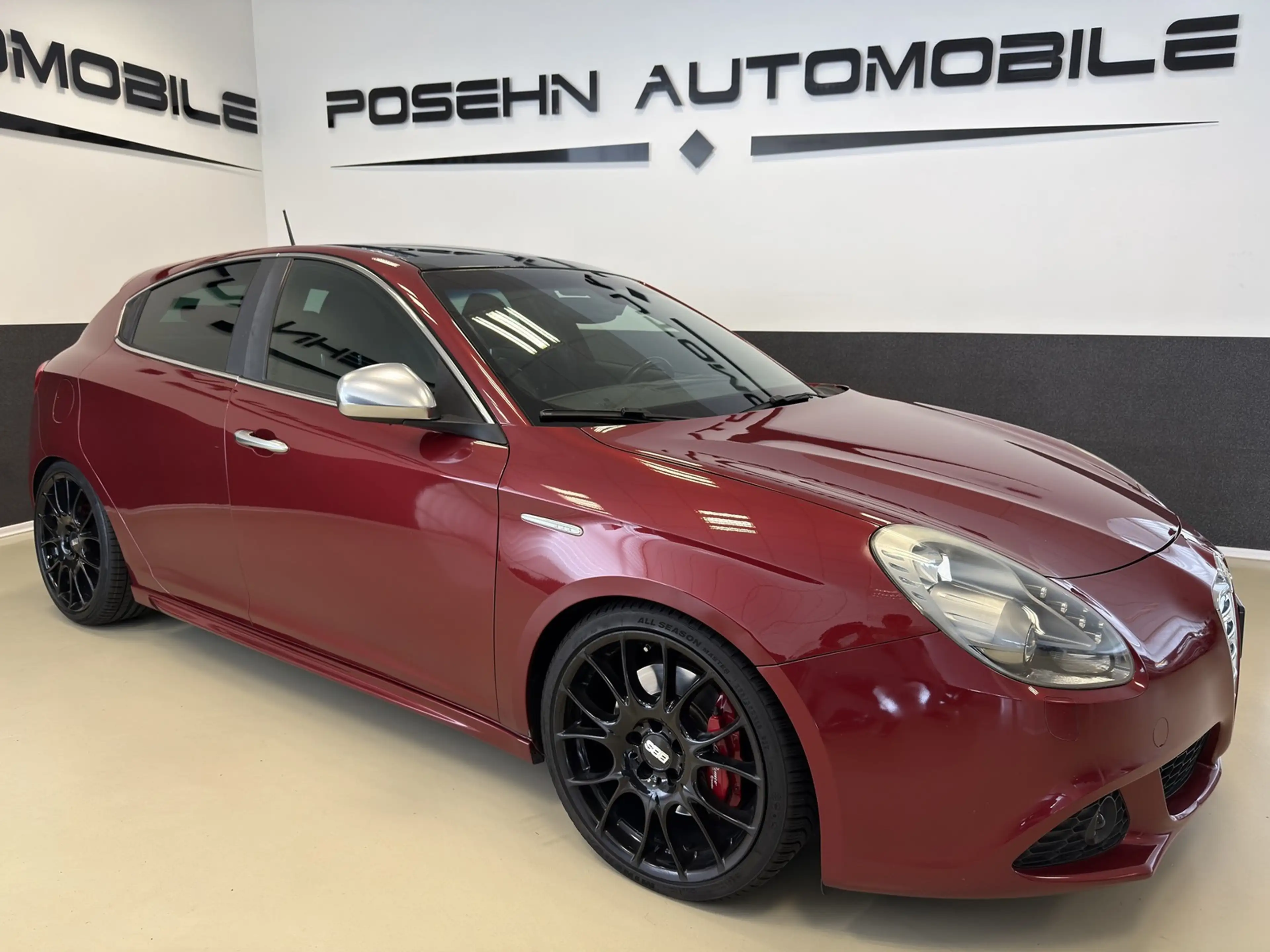 Alfa Romeo Giulietta 1.8 TBI 16V Quadrifoglio Verde Leder Xenon