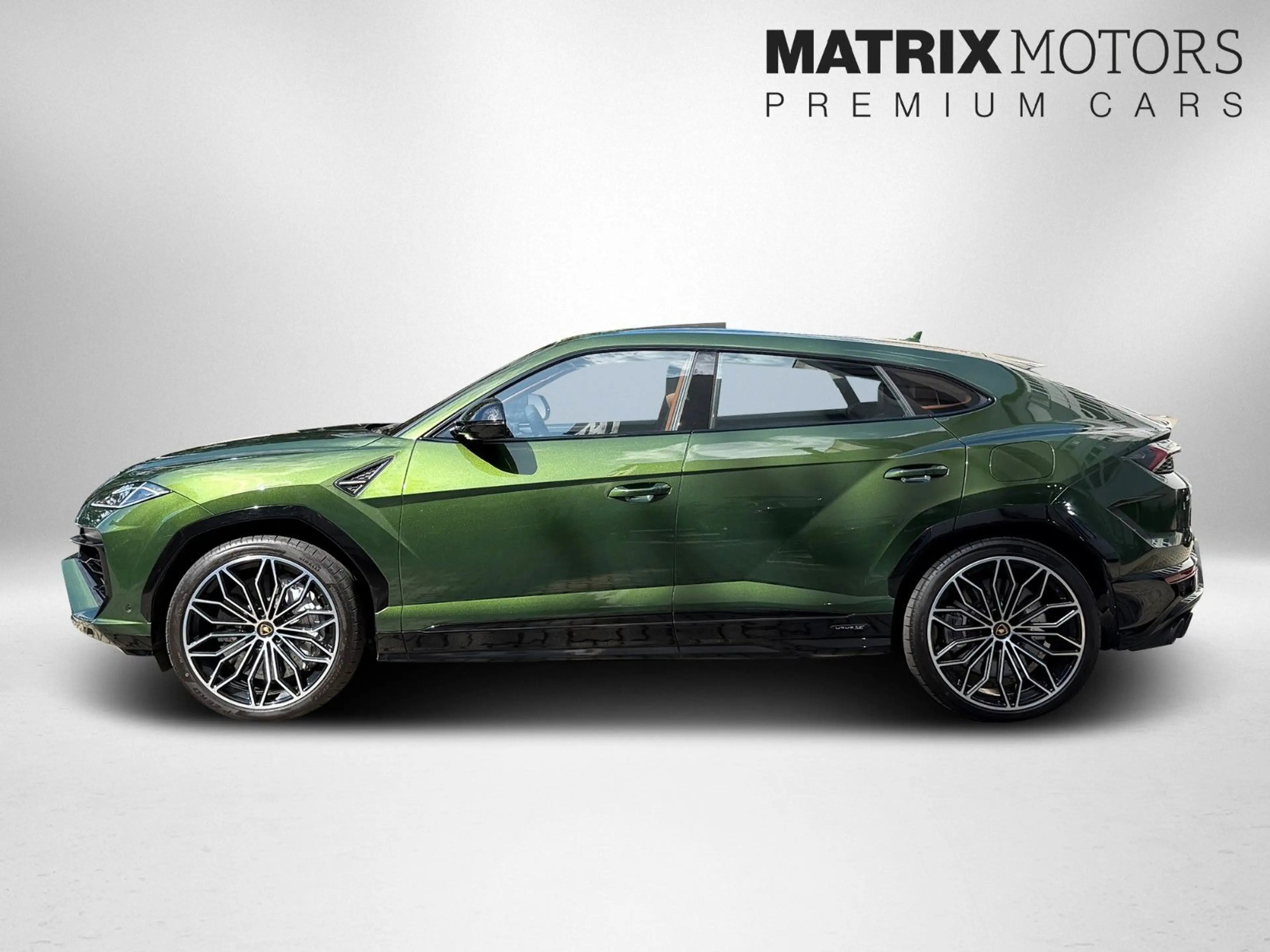 Lamborghini Urus SE  1.Hand 23" Alu Garantie Sonderlack — photo 6