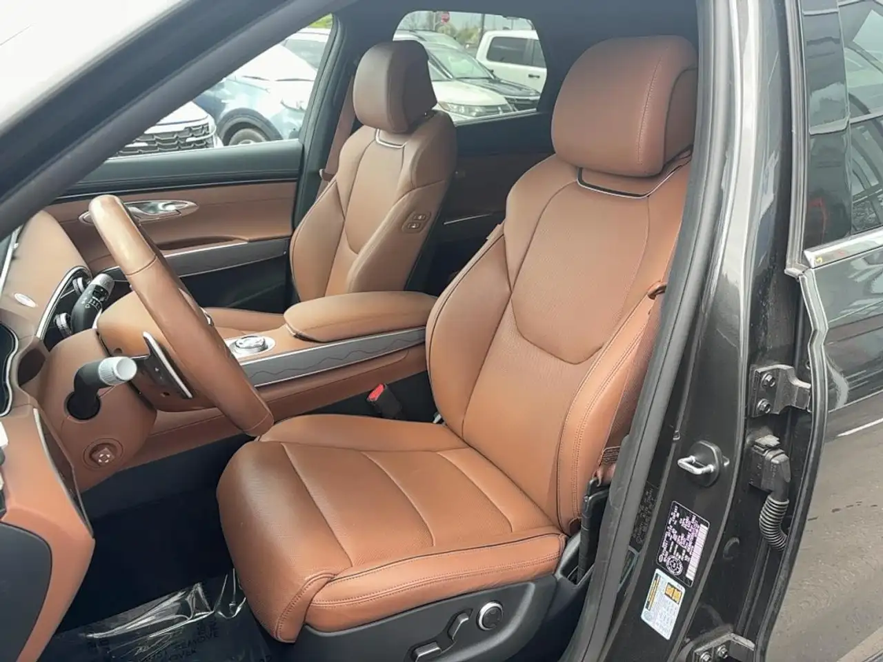 Genesis GV70 снимка Genesis GV70