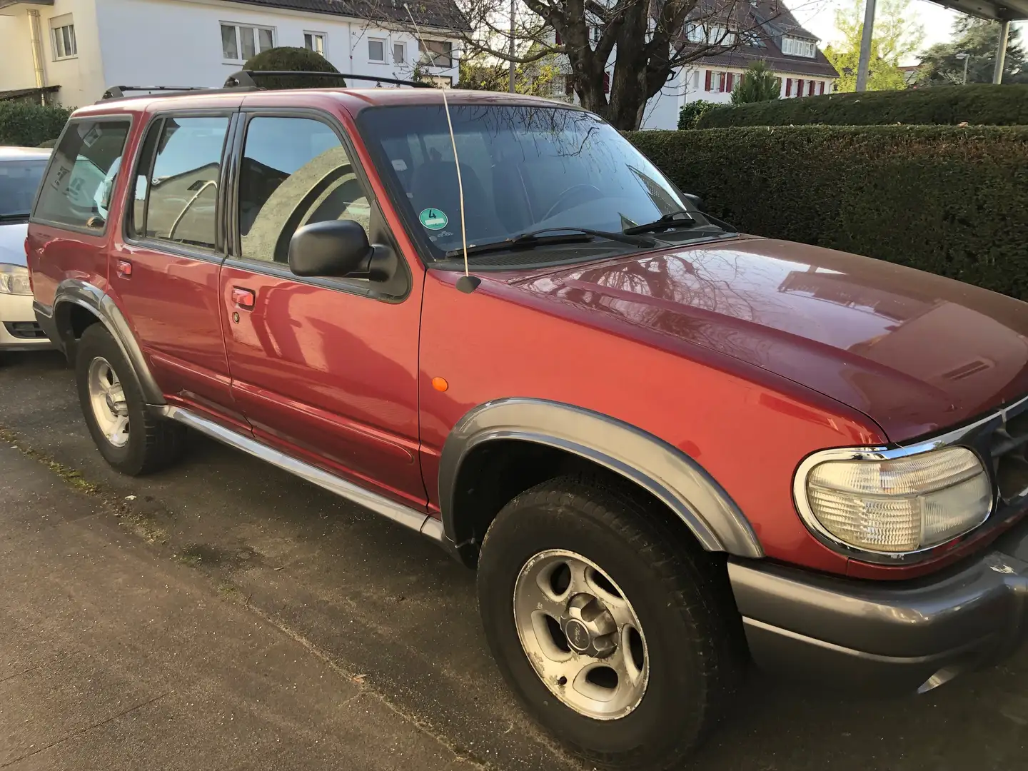 Ford Explorer Explorer Red - 1
