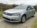 Volkswagen Passat Variant Comfortline 1.6l TDI Euro5 VB Argent - thumbnail 3
