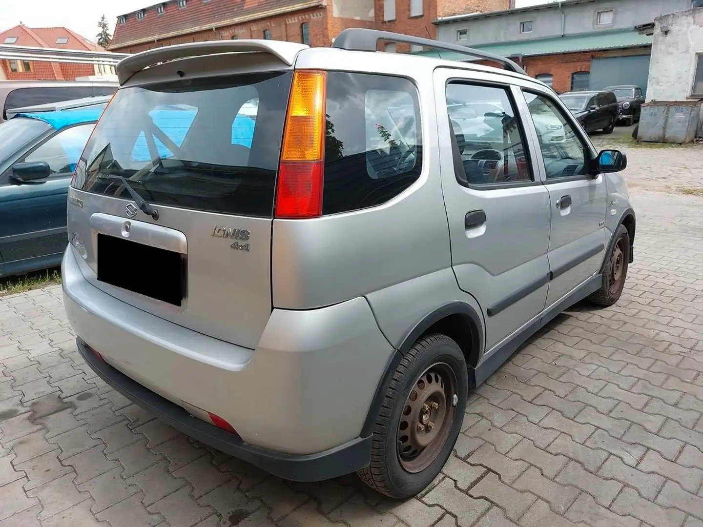 Suzuki Ignis X-45 4x4 - 2