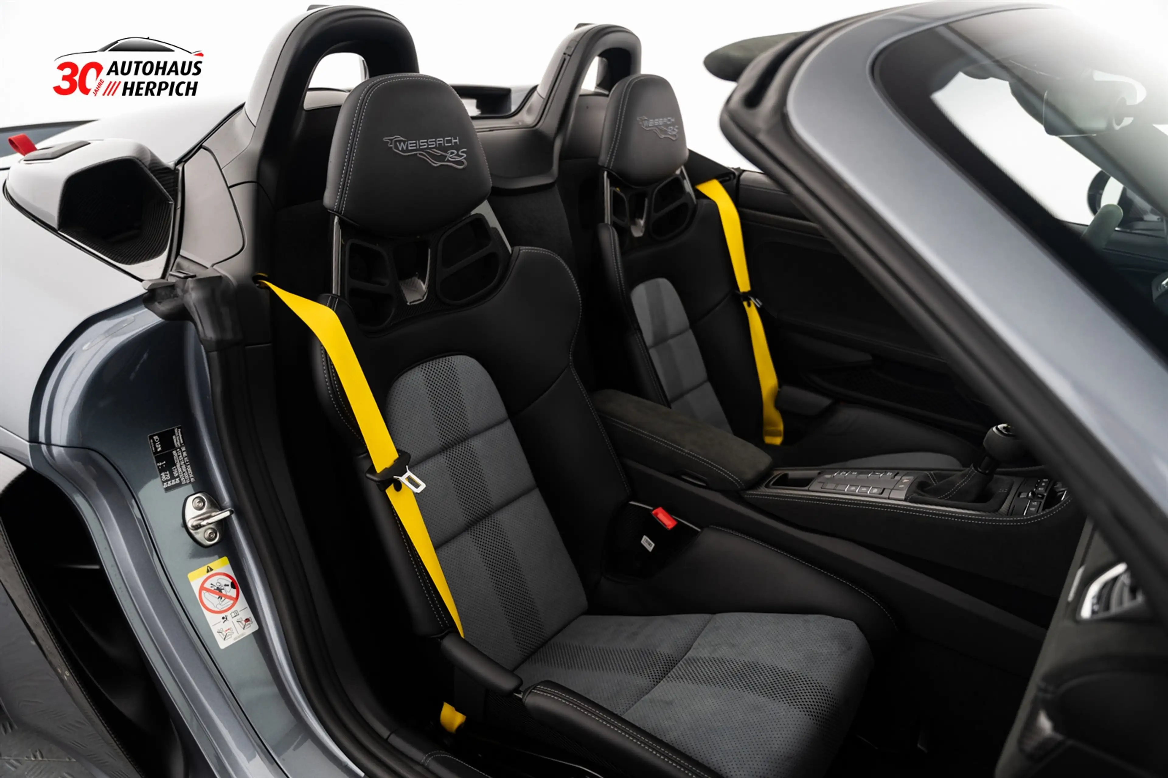 Porsche Boxster Spyder RS Weissach PCCB Lift LED Approve — photo 15