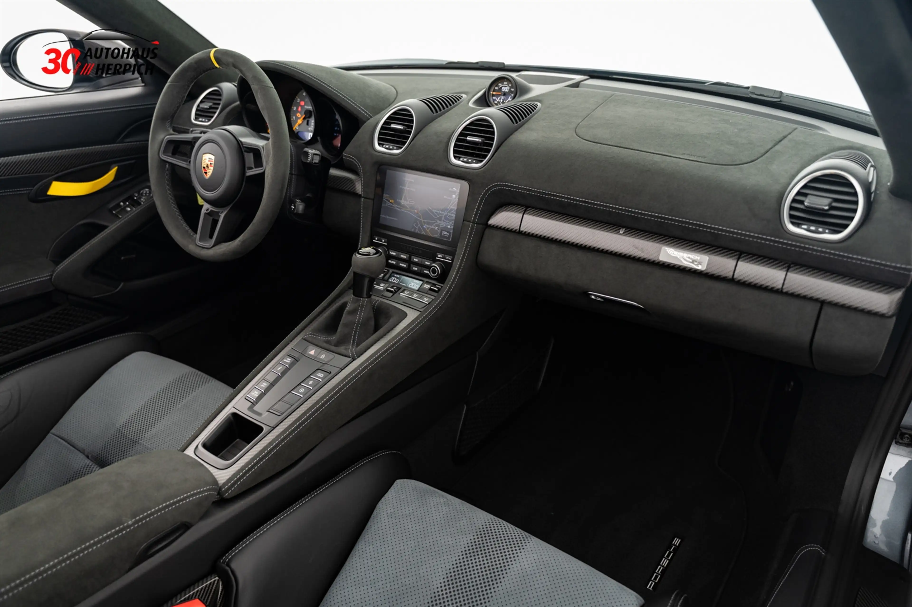 Porsche Boxster Spyder RS Weissach PCCB Lift LED Approve — photo 12