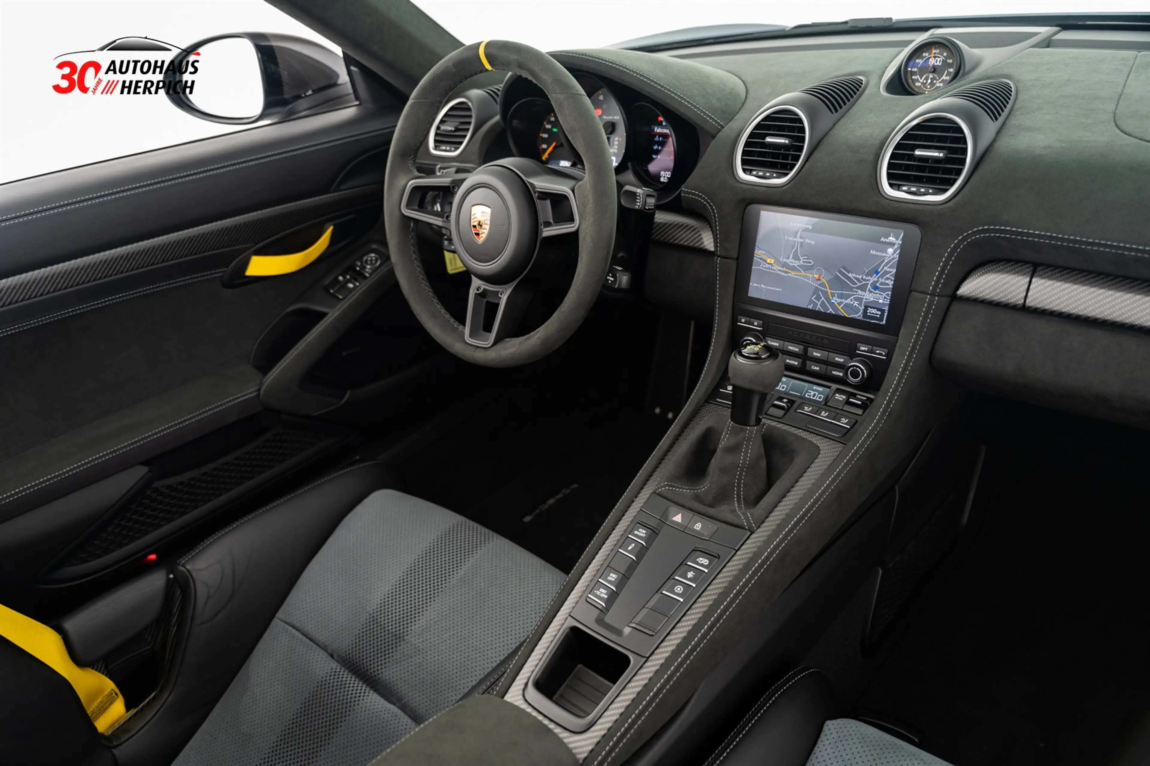 Porsche Boxster Spyder RS Weissach PCCB Lift LED Approve — photo 14