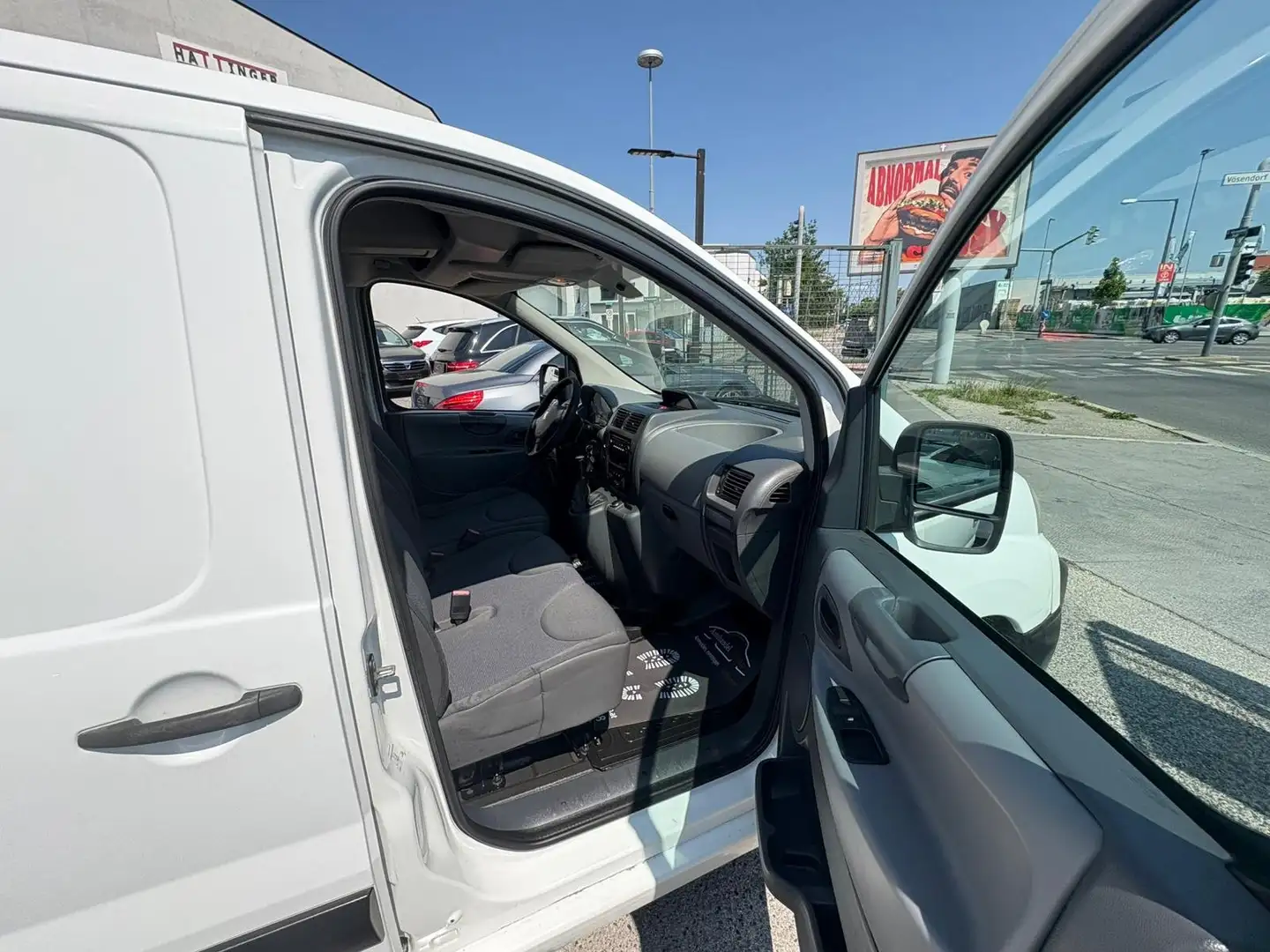 Peugeot Expert Kasten L1H1 1,6 HDi 90 mit PICKERL Klima CD-Radio Blanco - 2
