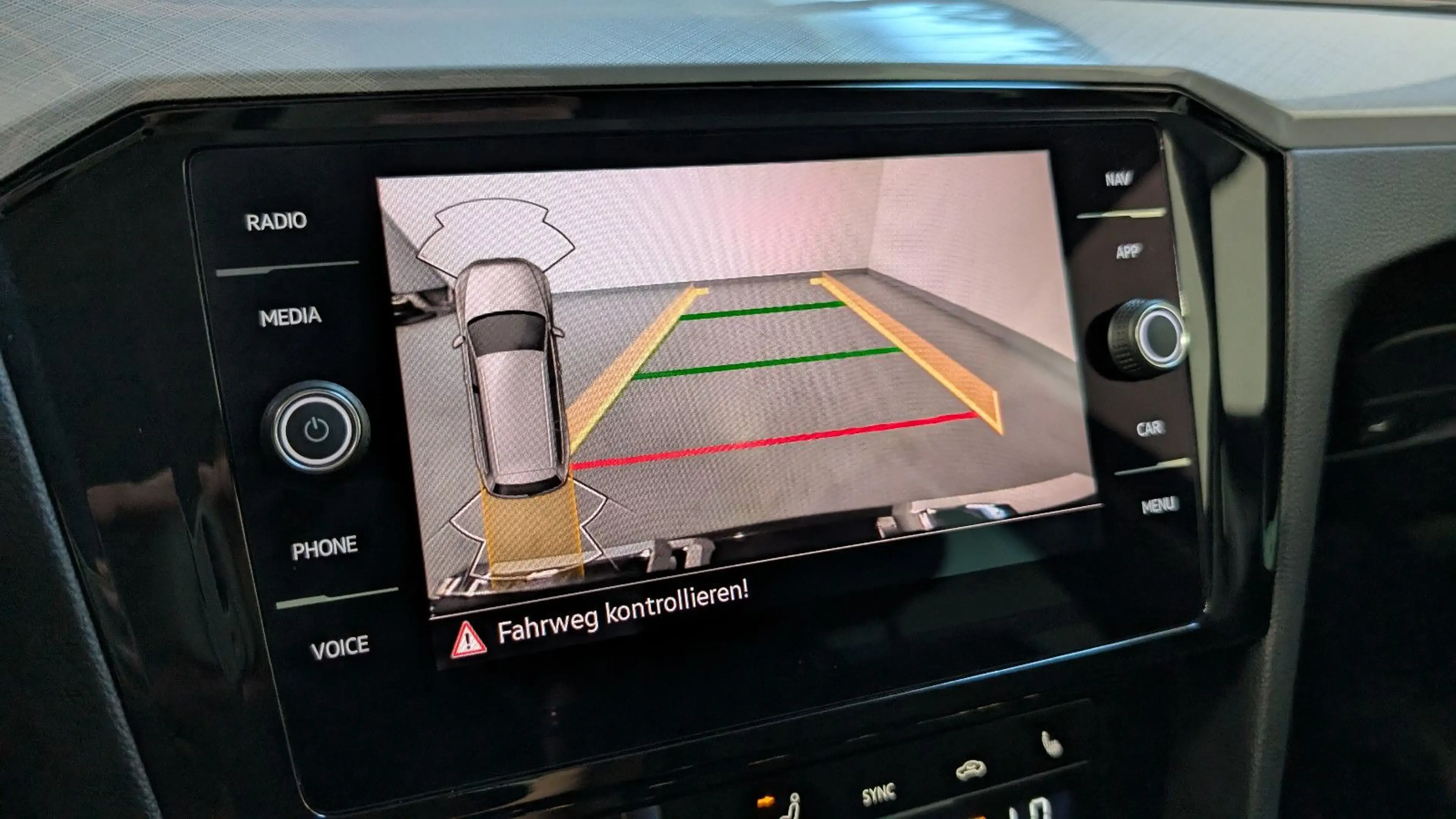 Volkswagen Passat Variant Passat 1.5 TSI Business ACC+SIDE+KAM+LED+AHK — photo 13