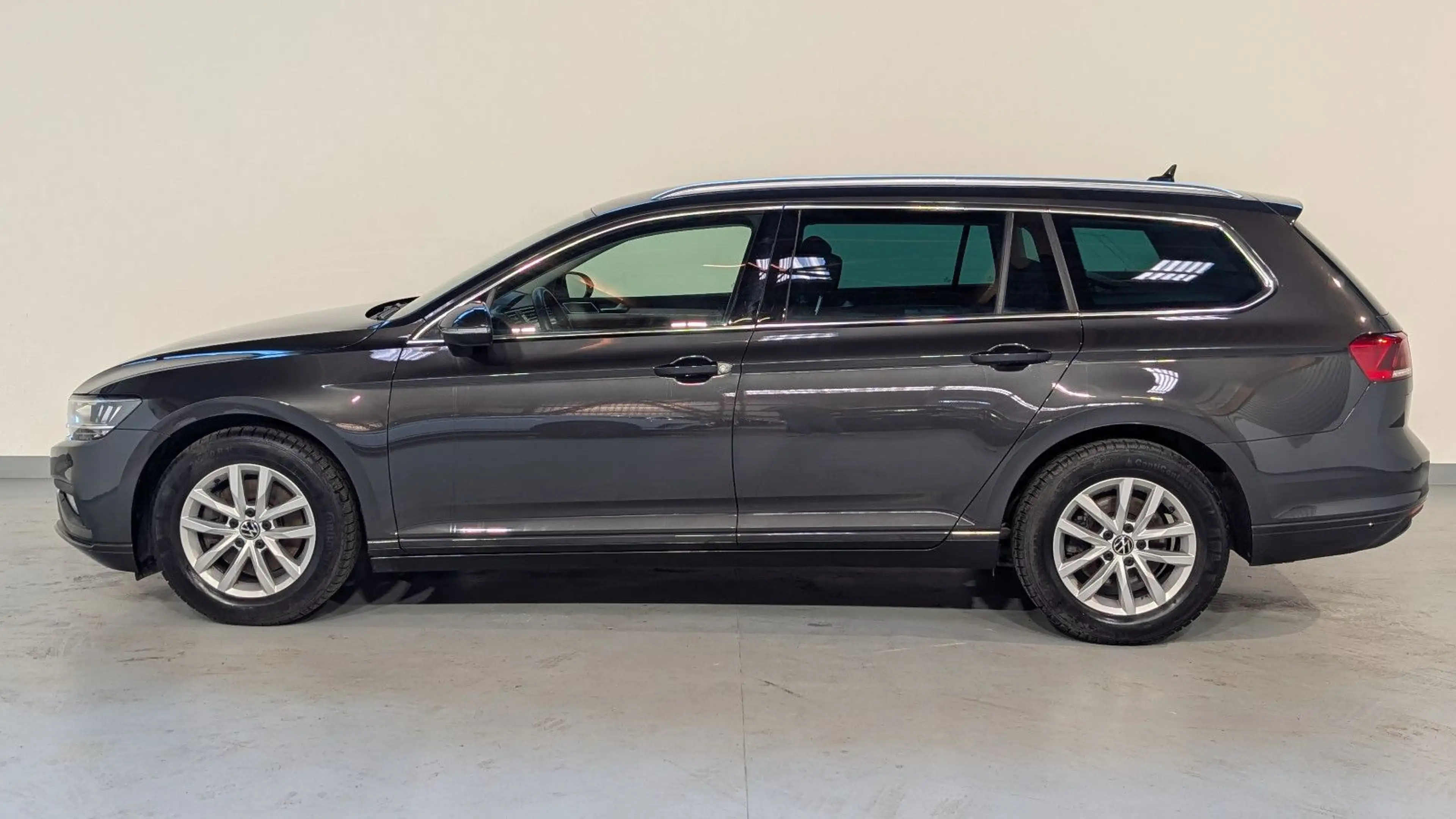 Volkswagen Passat Variant Passat 1.5 TSI Business ACC+SIDE+KAM+LED+AHK — photo 9