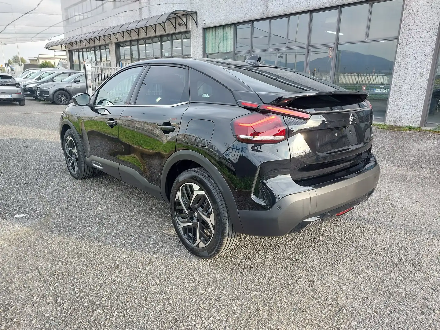 Citroen C4 1.5 bluehdi Max 130 cv EAT8 S&S Km.0!! Negro - 2