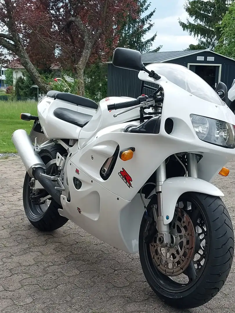 Suzuki GSX-R 750 Weiß - 1