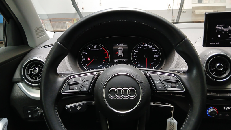 Audi Q2 1.4 TFSI sport LED+NAVI+el.Heck+LM+PDC+SHZ — photo 14