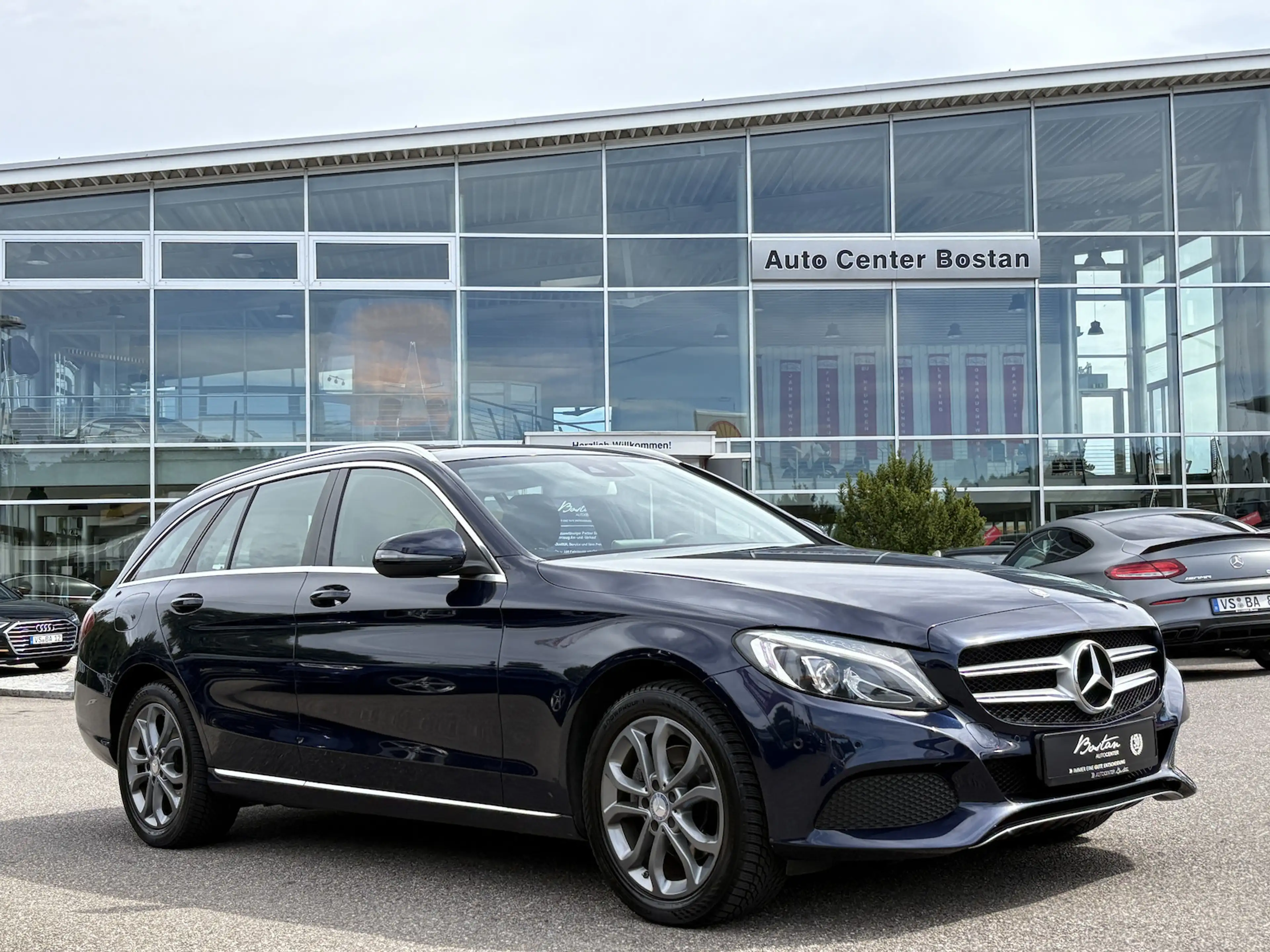 Mercedes-Benz C 220 d 4Matic KAMERA/NAVI/PANO/SITZHEIZUNG/AHK — photo 9