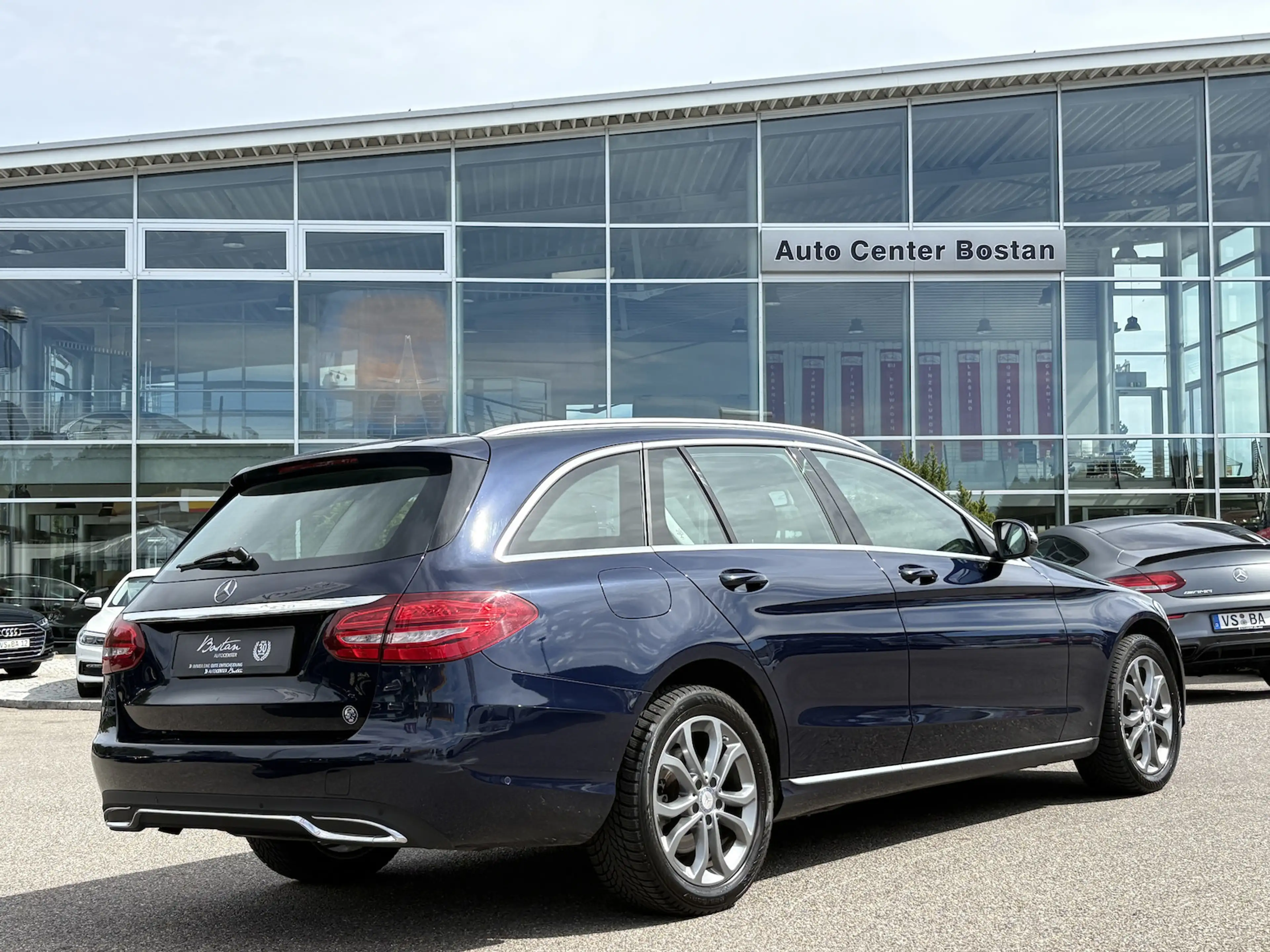 Mercedes-Benz C 220 d 4Matic KAMERA/NAVI/PANO/SITZHEIZUNG/AHK — photo 7