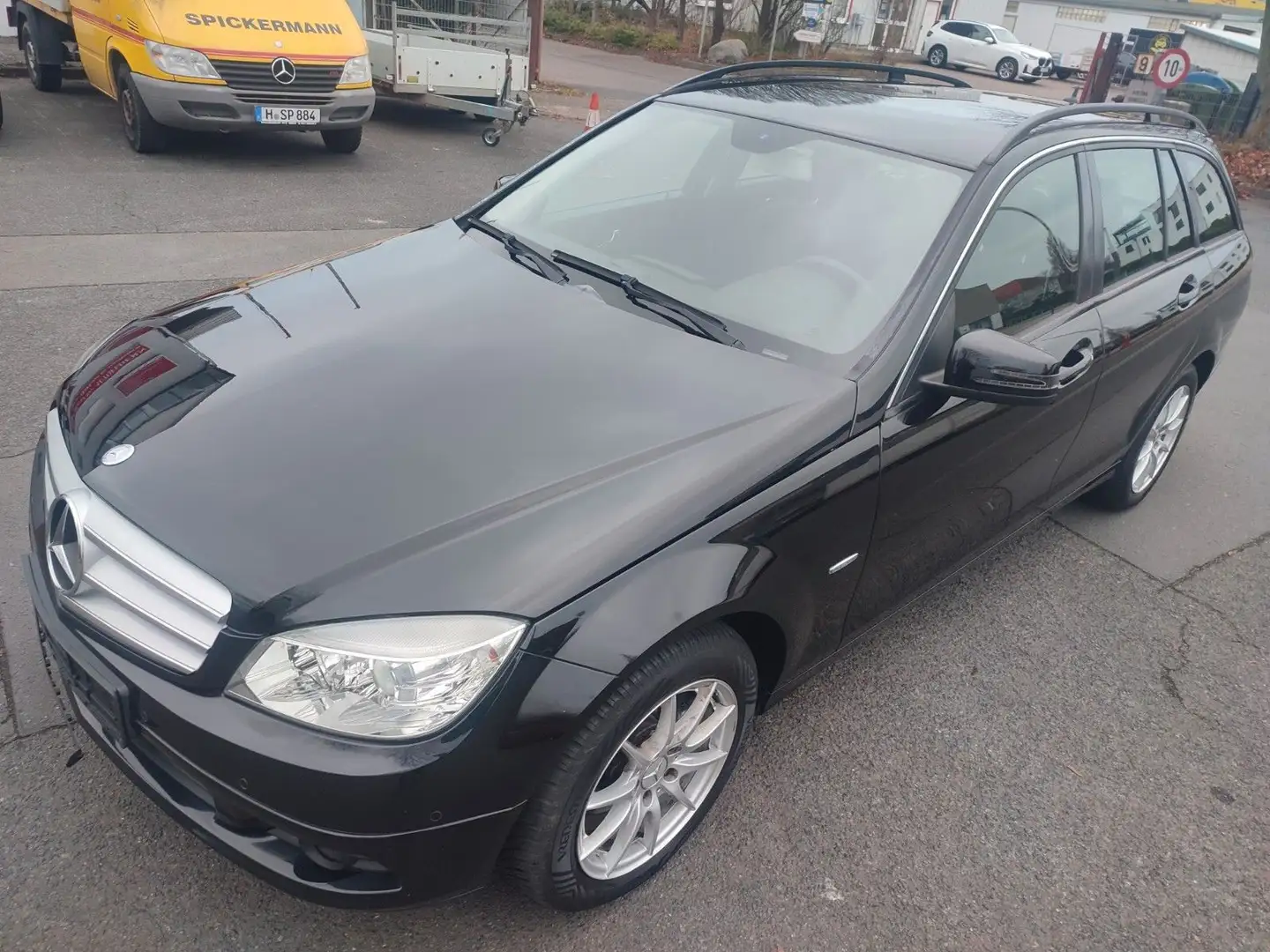 Mercedes-Benz C 200 CGI  BlueEfficiency, Navi Schwarz - 2